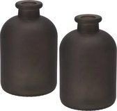 DK Design Bloemenvaas fles model - 2x - helder gekleurd glas - mat zwart - D11 x H17 cm