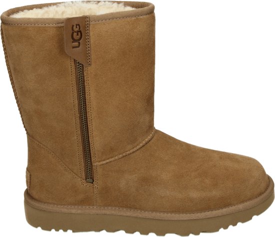 UGG CLASSIC SHORT BAILEY ZIP W - Gevoerde laarzenSnowbootsDames laarzen - Kleur: Cognac - Maat: 39