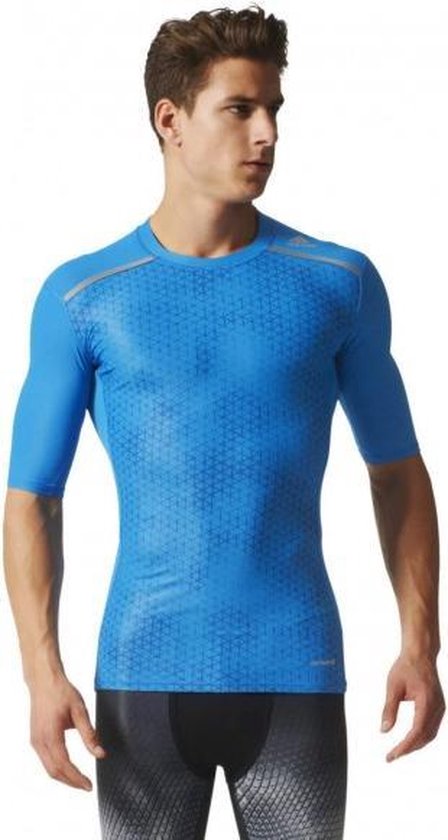 Adidas - Techfit Chill Graphic Tee Heren Fitness shirt (blauw) - XL |  bol.com