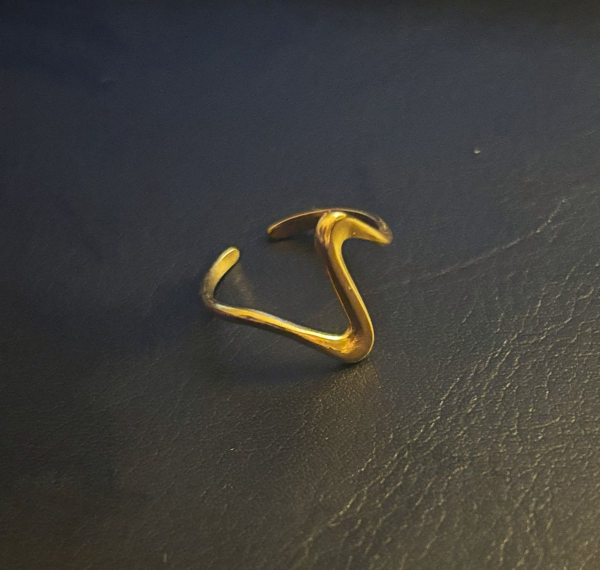 No-Fade Goud-Stijl Vergulde Gebogen Ring Sieraden Voor Dames En Heren