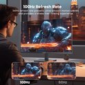 Man kijkt naar een KTC-monitor met een game-afbeelding en een vergelijking van 100Hz vs 60Hz.