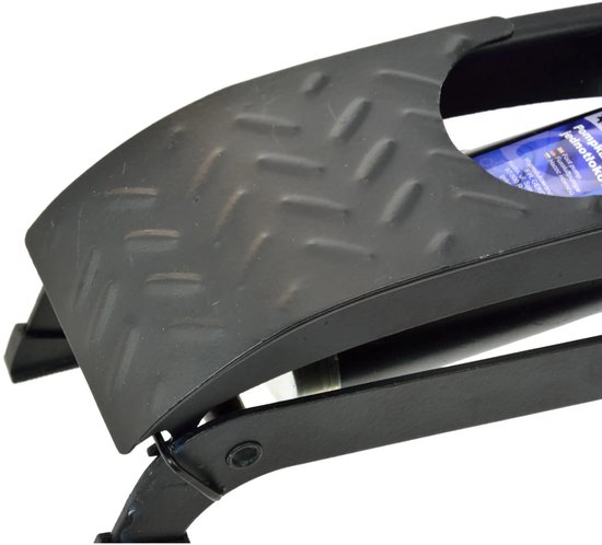 Close-up van het zwarte anti-slip pedaal van de Geko voetpomp.