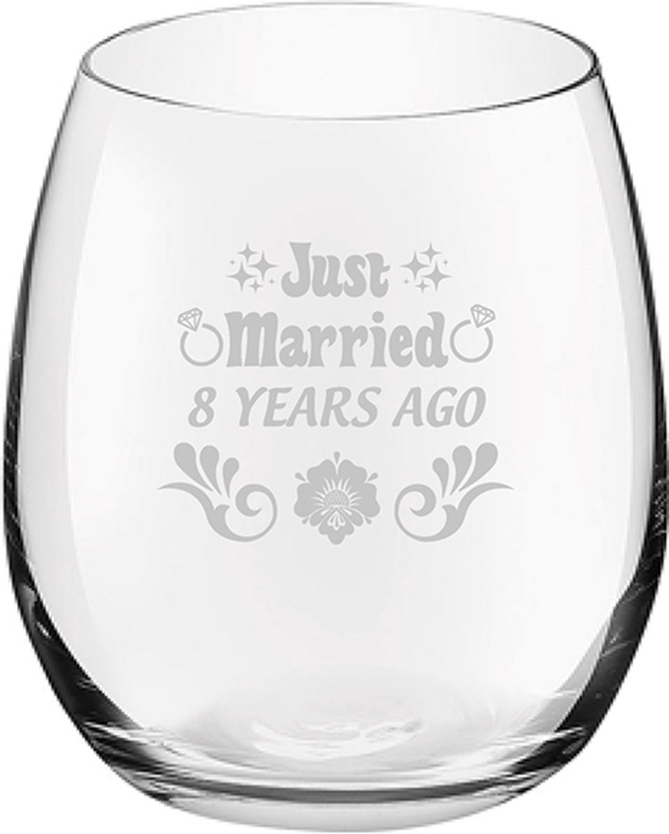 Gegraveerde drinkglas 39cl Just Married 8 years ago