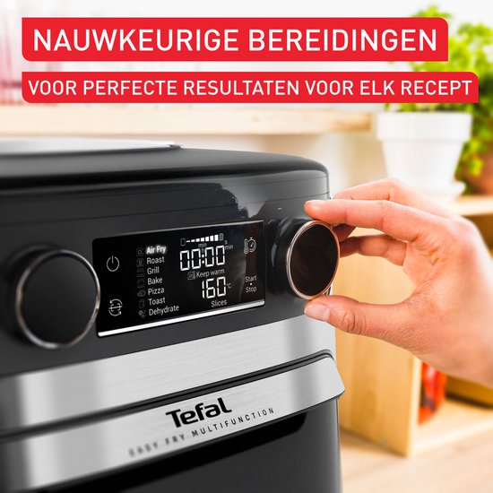 Close-up van Tefal Easy Fry Multifunction display met draaiknop, 'NAUWKEURIGE BEREIDINGEN'.