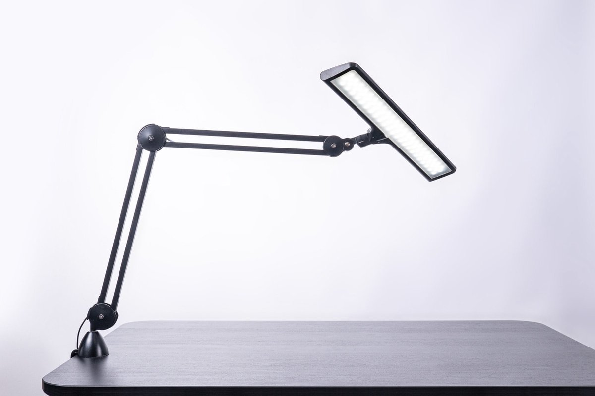 Daylight Lumi E35501 - Dimbare LED bureaulamp 15W - Zwart thumbnail 2