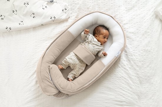 Doomoo Cocoon - Babynestje - Organisch Katoen - 74 x 46 cm - Tetra Jersey Sand