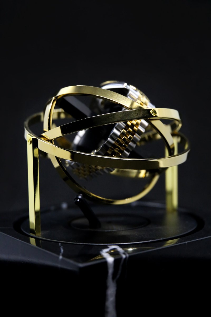 Tourbillon horlogeopwinder in zwart Nero Marquina marmer en goud stalen ringen - Elbrus Horology - Gyrowinder Orbit Watch Winder