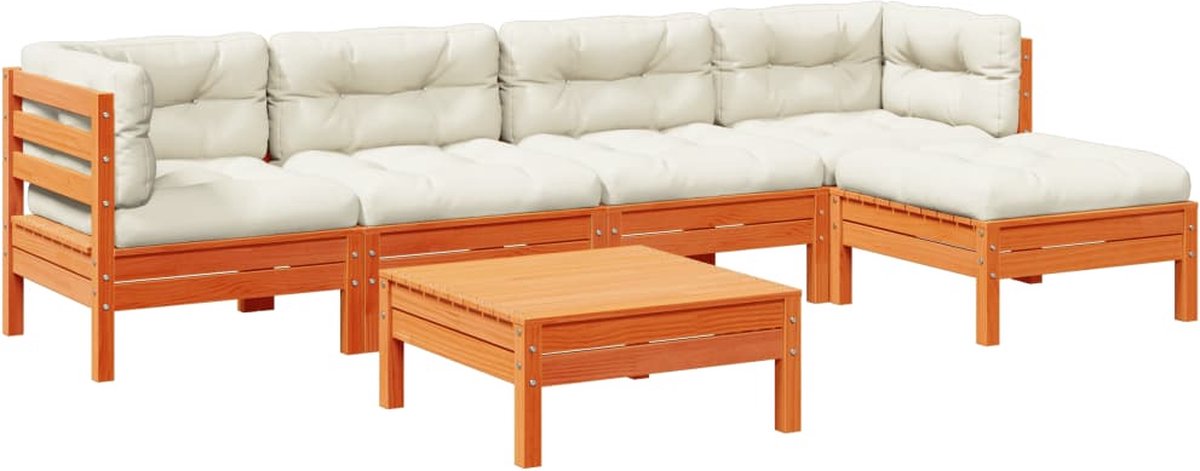 Massief grenenhouten loungeset in wasbruine kleur met kussens.