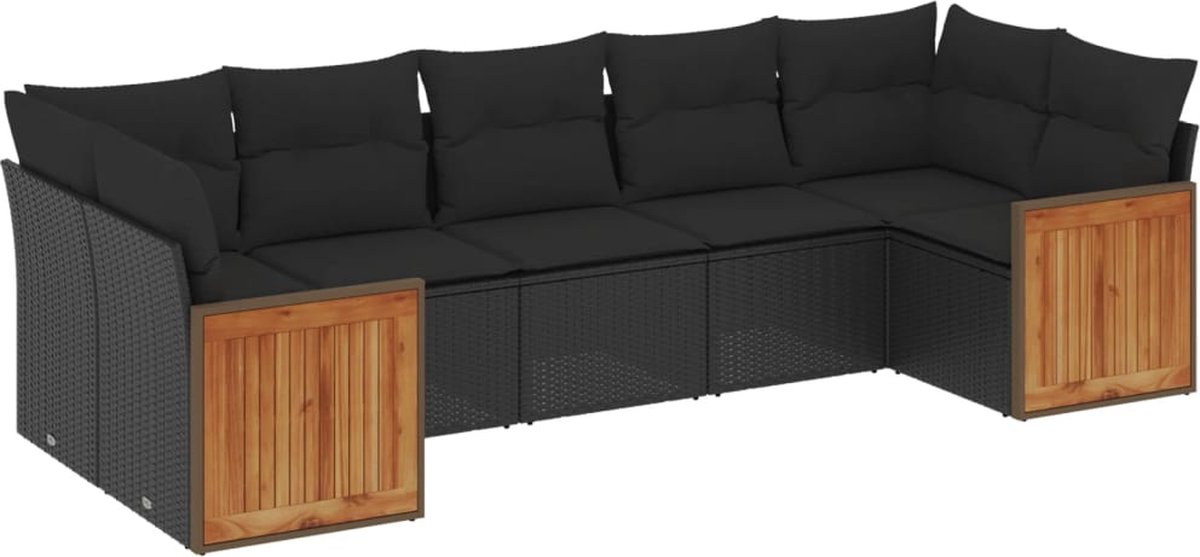Zwarte poly rattan loungeset met kussens voor tuin of terras.