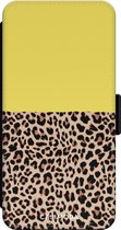 Casimoda® bookcase - Geschikt voor iPhone XR - Hoesje met pasjeshouder - Luipaard Geel - Multi - Kunstleer