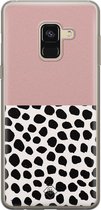Casimoda® hoesje - Geschikt voor Samsung A8 (2018) - Stippen roze - Backcover - Siliconen/TPU - Roze