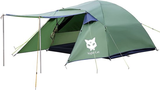 Een groene kampeertent met een luifel en de tekst "Night Cat" met een kattenlogo erop.