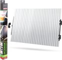 Wit vouwbaar interieur zonnescherm met verticale ribbels en zwarte klemmen aan de zijkant.