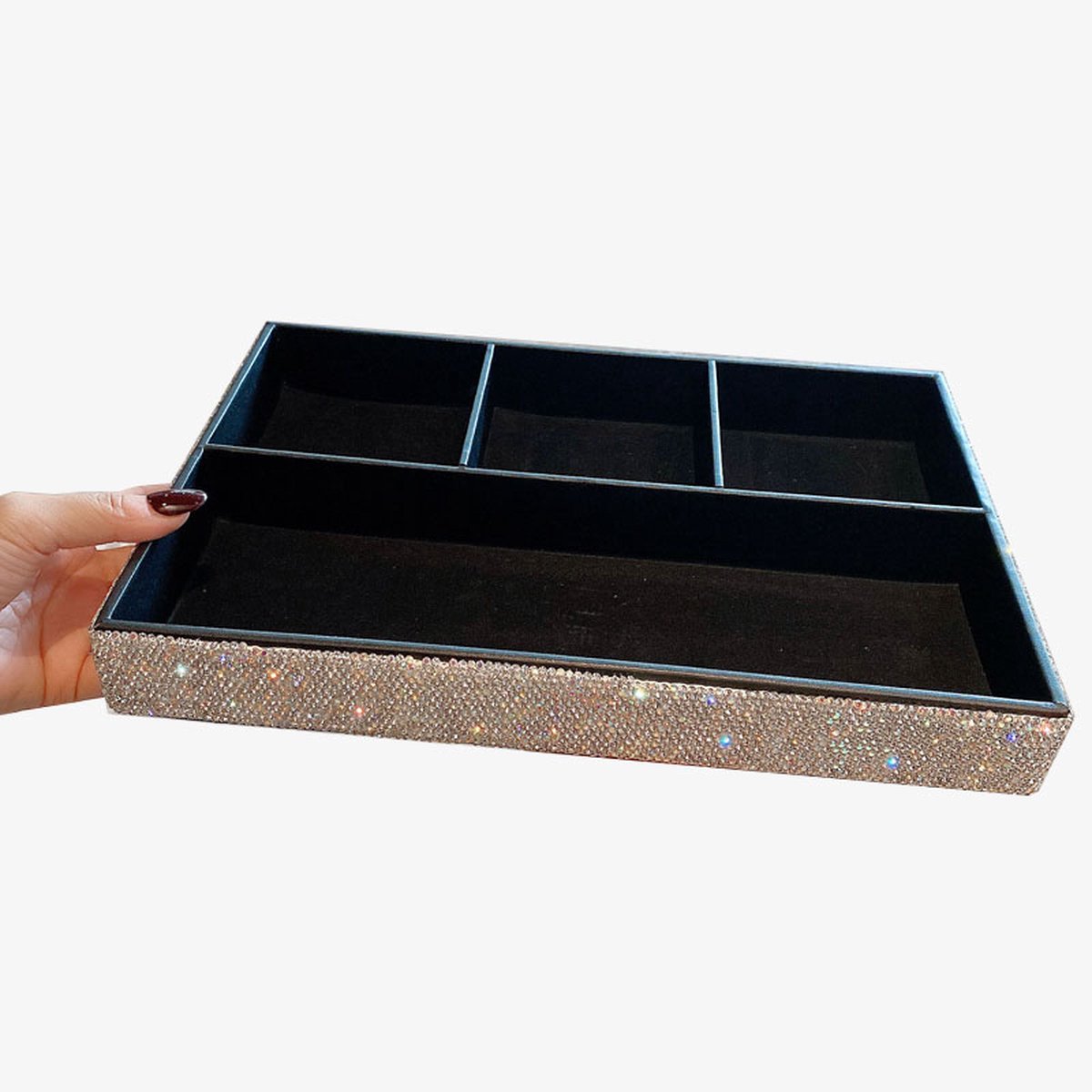Sieradendoos Isabella | Velvet | Zwart | 4 vakken | Sieradenorganizer | Jewellery organizer | Jewelery organizer | Jewellery box | Jewelery box | Sieradenbox | Sieraden opbergen | Glitters | Organizer | Beautybox |
