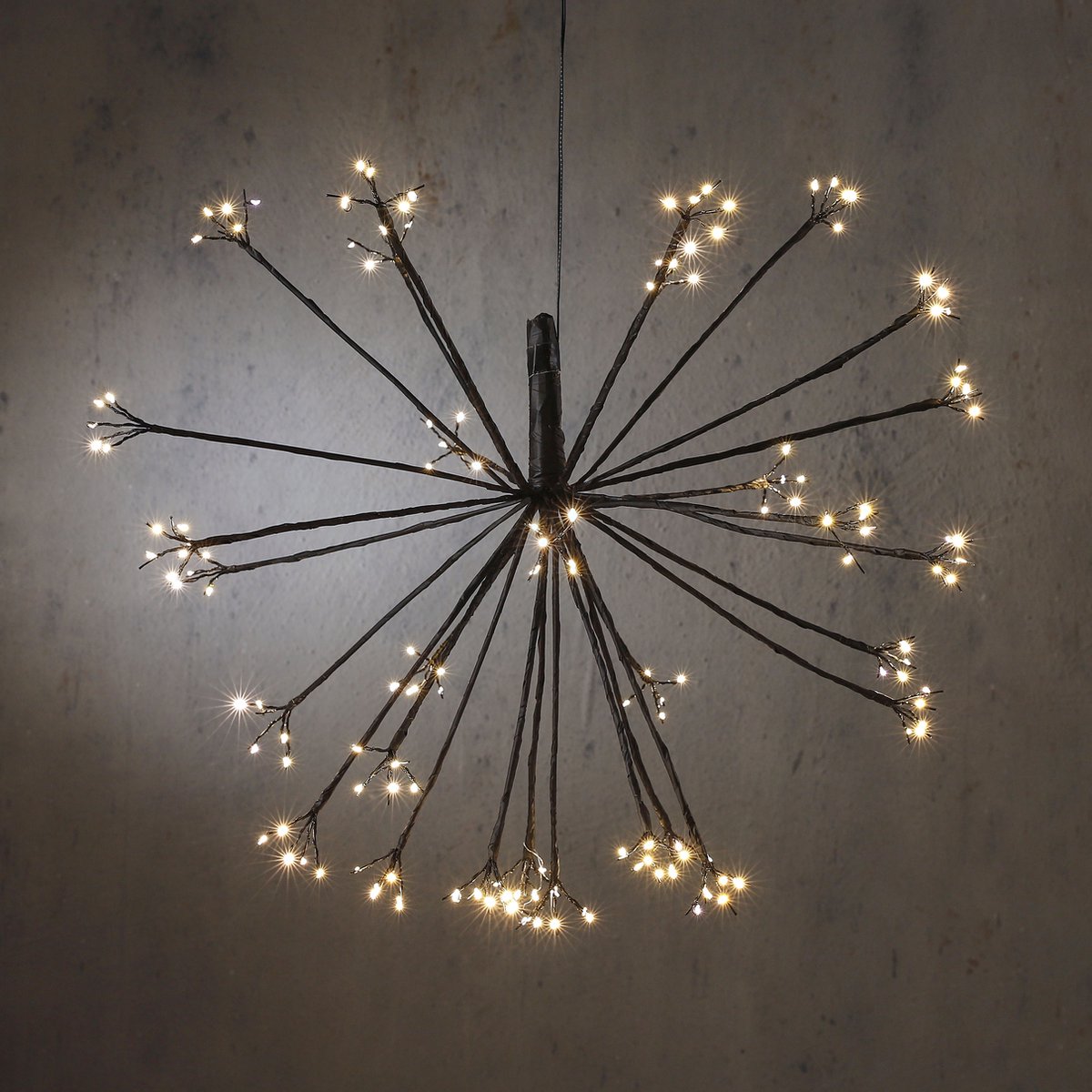 Luca Lighting Dandelion Kerstverlichting met Klassiek Witte LED Lampjes - Ø70 cm - Zwart
