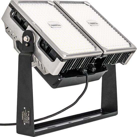 Projecteur LED professionnel 1000W pour terrain de sport et stade - 155000  lm - IP66