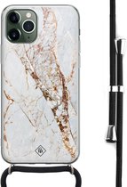 Casimoda® hoesje met koord - Geschikt voor iPhone 11 Pro Max - Marmer Goud - Afneembaar koord - Siliconen/TPU - Goudkleurig