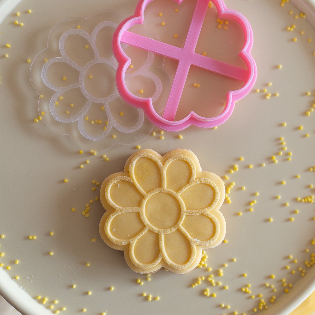 madelief kopje - Embosser met cookie cutter | Bee collectie
