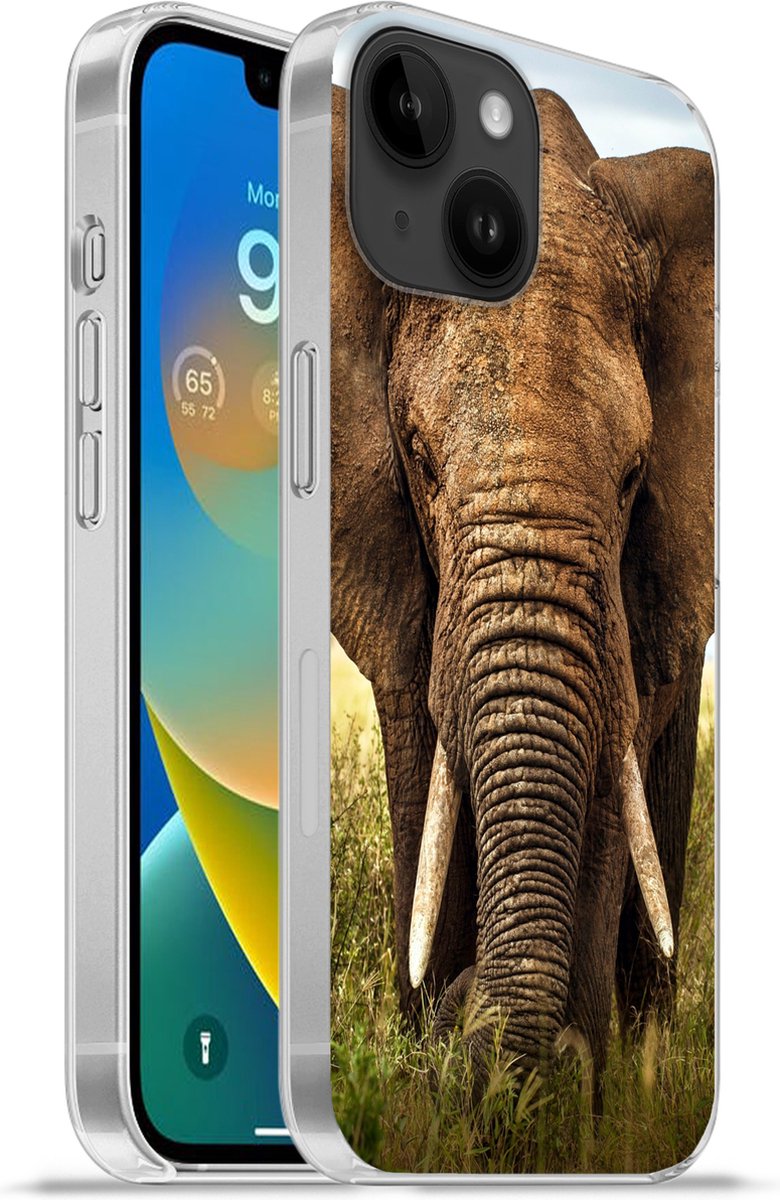 Telefoonhoesje Geschikt voor Apple Iphone 14 hoesje - Olifant - Gras - Dieren - Natuur - Siliconen Telefoonhoesje Telefoonhoesje