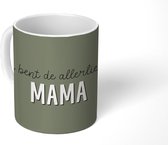Mok - Koffiemok - Spreuken - Quotes Jij bent de allerliefste Mama - Moederdag - Moeder cadeautje - Mokken - 350 ML - Beker - Koffiemokken - Theemok - Mok met tekst