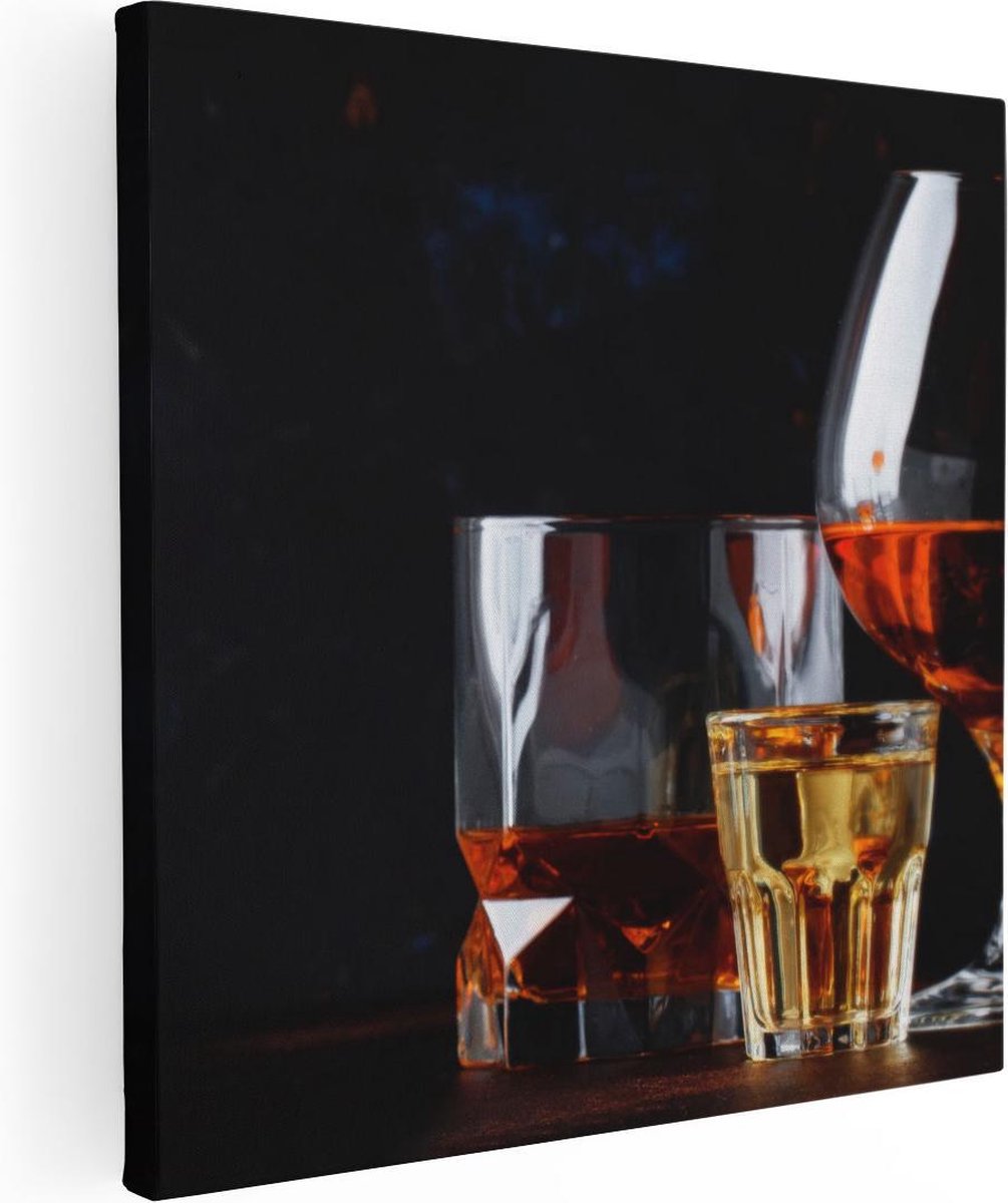 Artaza Canvas Schilderij Sterke Alcohol Drank - Glazen - 70x70 - Foto Op Canvas - Canvas Print