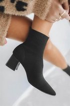 Amber black - Maat 39
