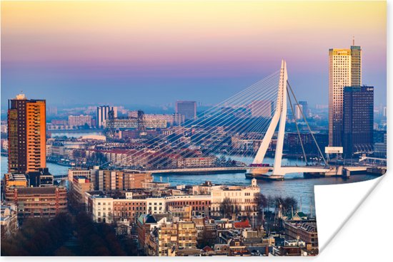 Uitzicht over Rotterdam met een kleurrijke lucht Poster 60x40 cm - Foto print op Poster (wanddecoratie woonkamer / slaapkamer) / Europese steden Poster