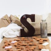 Chocoladeletter  met hazelnoot Q - Puur - 200 gram - Ambachtelijk handgemaakt