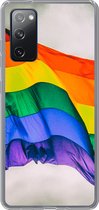 Geschikt voor Samsung Galaxy S20 FE hoesje - Foto van een regenboog vlag - Siliconen Telefoonhoesje