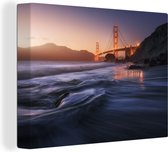 Canvas Schilderij Zonsondergang boven de Golden Gate Bridge in Californië - 120x90 cm - Wanddecoratie