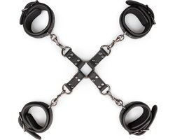 EasyToys - Fetish Set met Halsband, Enkelboeien en Handboeien - Duurzaam - Bondage Set - BDSM Set - Bondage Sex Toys voor Vrouwen en Mannen - Zwart