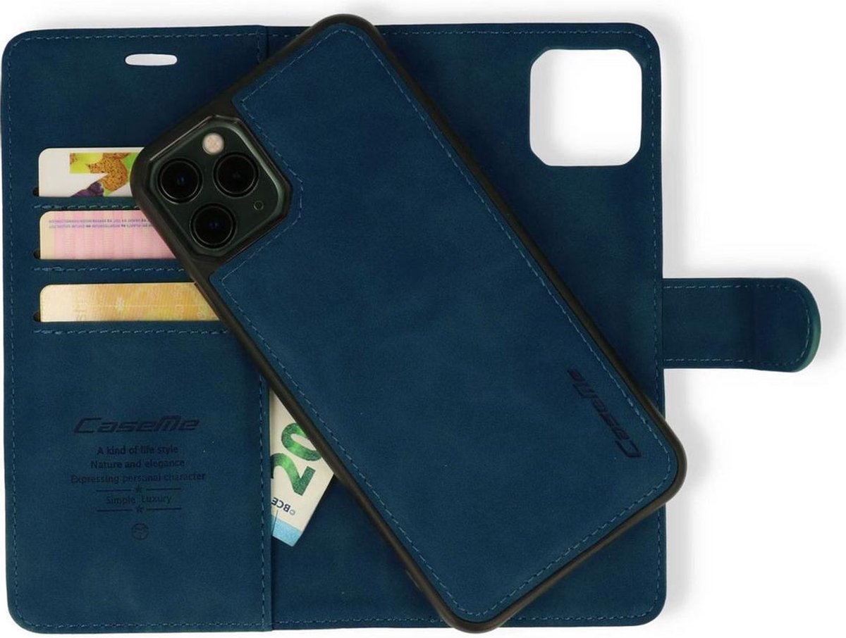 iPhone 13 Pro Max Bookcase hoesje - CaseMe - Effen Donkerblauw - Kunstleer