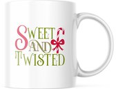 Kerst Mok met tekst: Sweet And Twisted | Kerst Decoratie | Kerst Versiering | Grappige Cadeaus | Koffiemok | Koffiebeker | Theemok | Theebeker