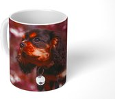 Mok - Roze bloemen boven de Cavalier King Charles-spaniël - 350 ML - Beker