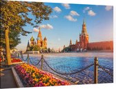 Moskou in bloei bij Sint-Basiliuskathedraal en Spassky Tower - Foto op Canvas - 90 x 60 cm