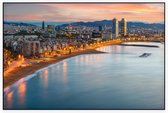 De kustlijn van Barcelona bij zonsopgang - Foto op Akoestisch paneel - 90 x 60 cm