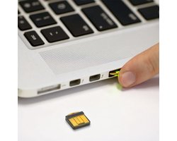 Yubico YubiKey 5 Nano Zwart/goud