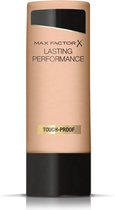 Bol.com Max Factor Lasting Performance Foundation - 105 Soft Beige aanbieding