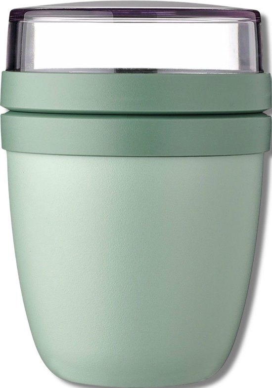 Mepal lunchpot mini in 'nordic sage' groen met transparante deksel en groene ring.