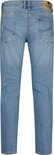 Lichtblauwe jeans, achterkant, met Petrol Industries-logo op de achterzak.