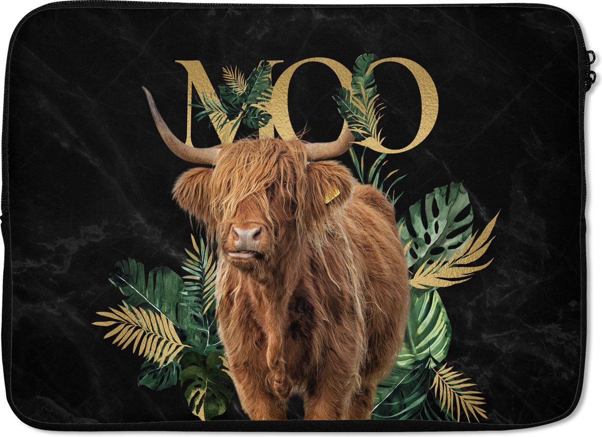 Laptophoes 13 inch - Schotse hooglander - Monstera - Goud - Laptop sleeve - Binnenmaat 32x22,5 cm - Zwarte achterkant