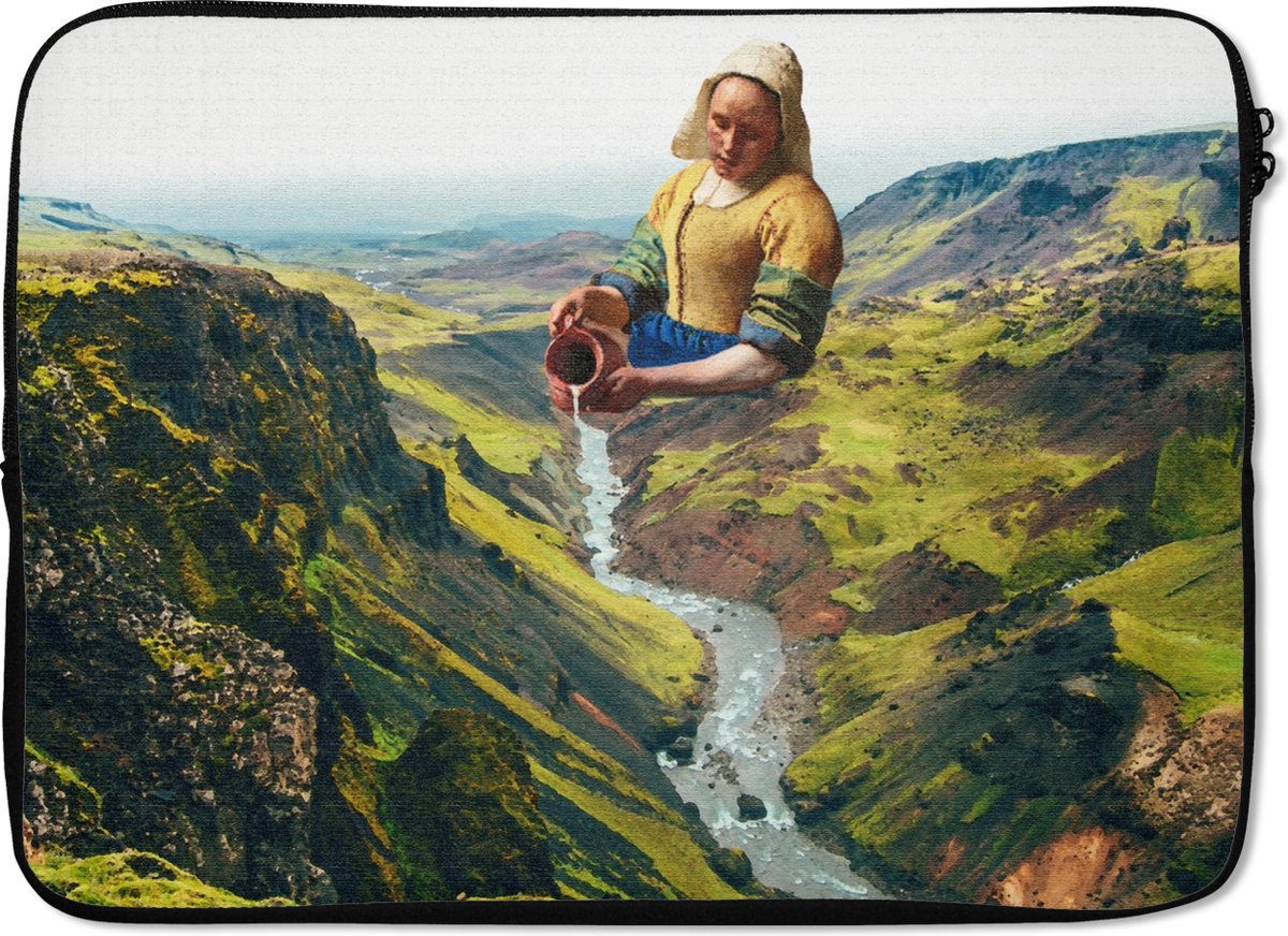 Laptophoes 13 inch - Melkmeisje - Water - Vermeer - Laptop sleeve - Binnenmaat 32x22,5 cm - Zwarte achterkant