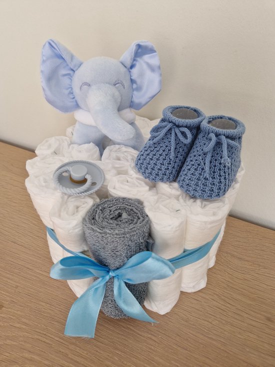 Foto: Luiertaart small rammelaar jongen babyshower kraamcadeau