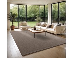 the carpet Turin Elegant Kortpolig Vloerkleed, Zacht, Onderhoudsvriendelijk, Dichte Tufting, Grijs, 140x200 cm