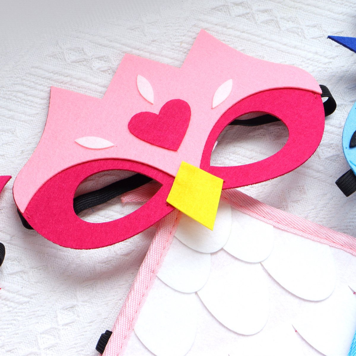 Joya Kids® Vogel Verkleedcape en Masker Roze | Cape met Masker van Vilt | Vilten Verkleedset | Verkleden Paradijsvogel | Meisje en Jongen Verkleedkleding | Cape Set | Carnaval en Halloween Outfit Kinderen — afbeelding 8