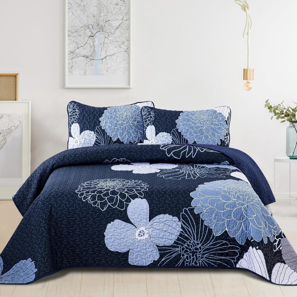 Unyqoos Elegante Marineblauwe Bloemen Sprei Set met Zomerdeken en Kussenslopen voor Tweepersoonsbed donkerblauw