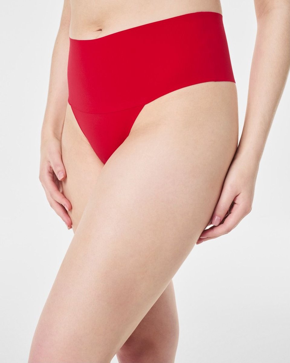 Spanx Undie-tectable - Thong - Kleur Rood - Maat XL