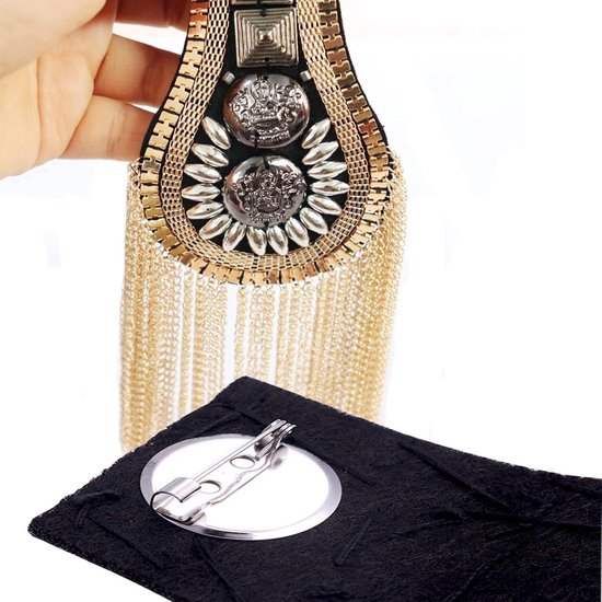 Opstrijkpatch 2 stks/set Black Tassel Beaded Epaulette for Kleding Punk Jas Pak Diy Mode Tassel Badge Epauletten Schouder Patches Appliques