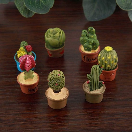 PRETYZOOM Lot De 7 Mini Plantes Artificielles En Pot - Décoration Résine Pour Maison De Poupée, 4x4.5x3.5cm