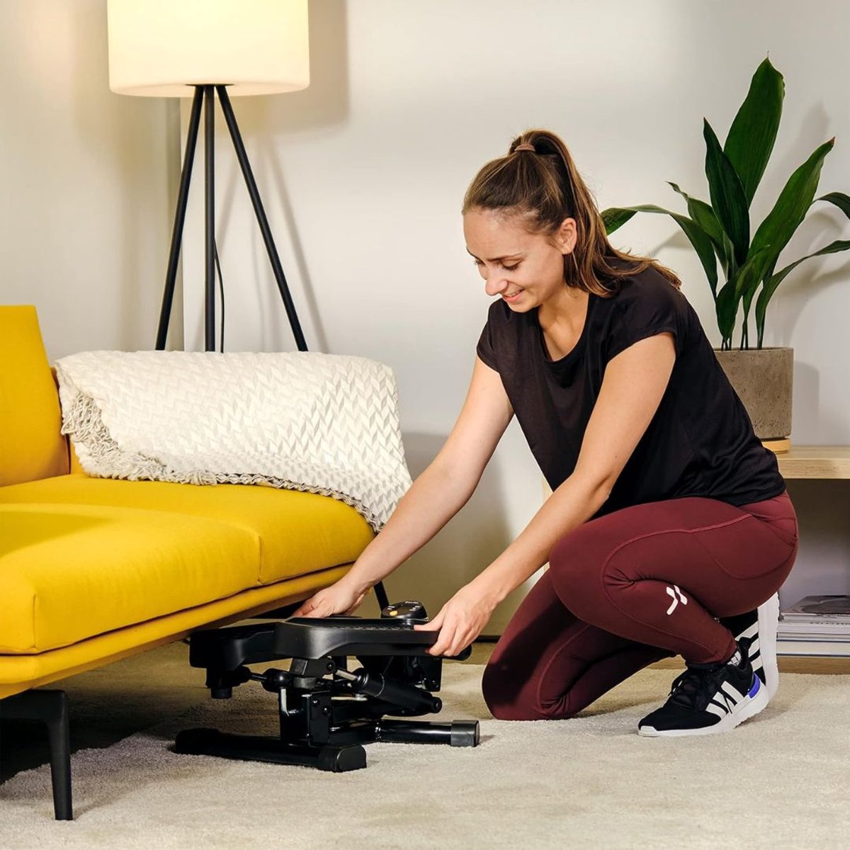 Afbeelding 2 van CRLYN® Stepper Fitness - Hometrainer - Crosstrainer Mini - Zwart en Wit